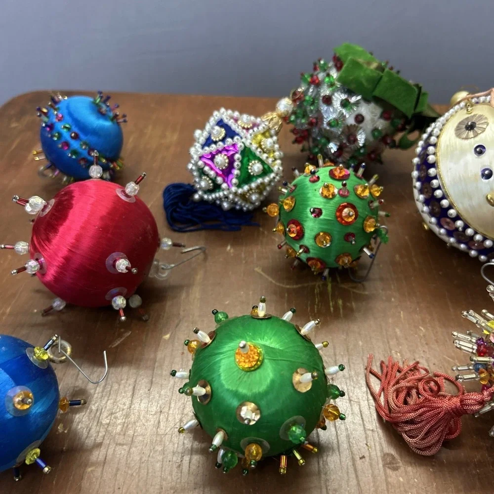 Lot Of 23 MCM Push Pin Beaded Christmas Ornaments Hand Made Mid Century